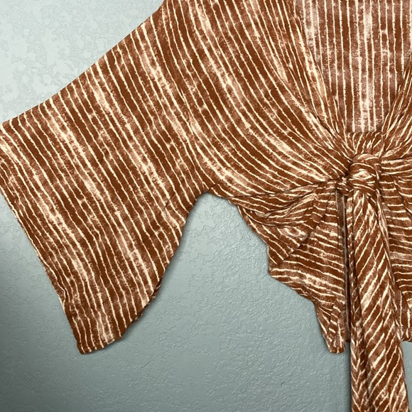 Final Touch Tied Blouse ~ Small ~ Brown and White - Picture 5 of 10